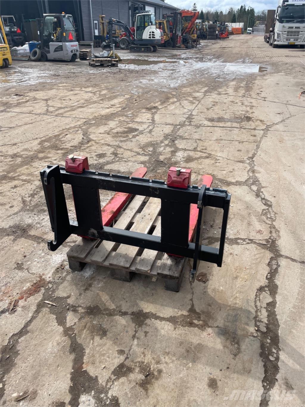 Hydrema 5000kg Pallegafler