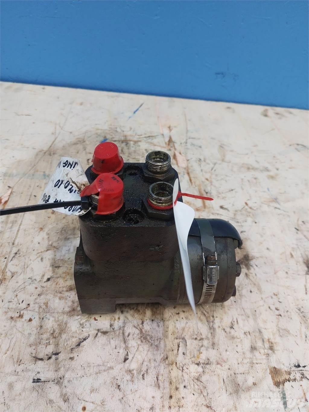 Hydrema 806 Aksler
