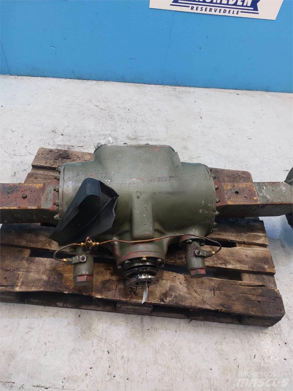 Hydrema 806 Aksler