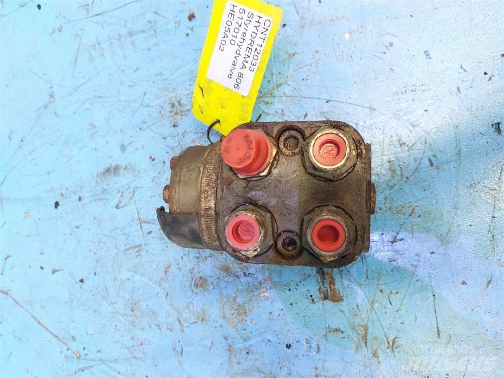 Hydrema 806 Aksler