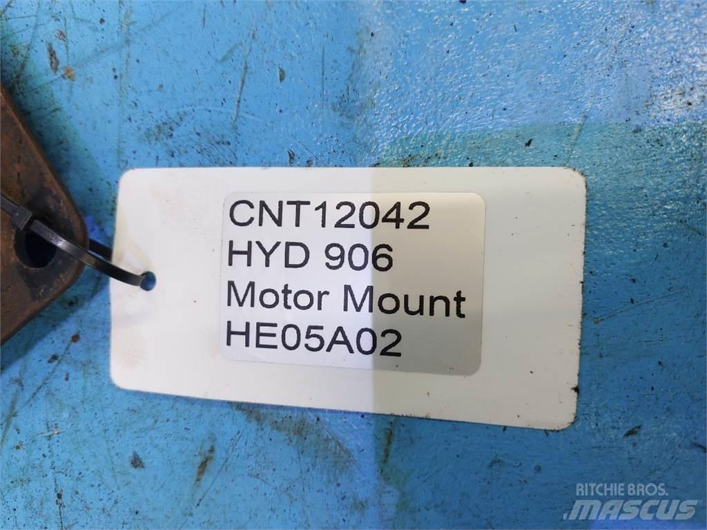 Hydrema 906 Motorer