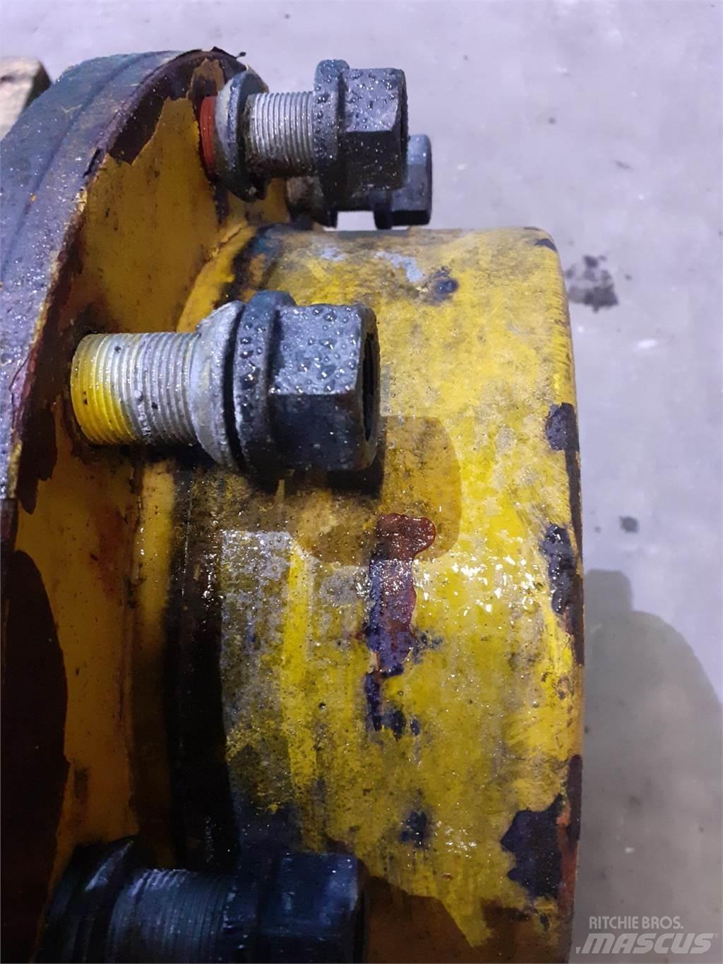 Hydrema 906B Aksler