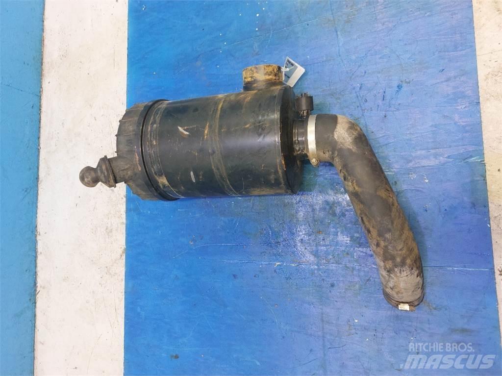 Hydrema 906B Motorer