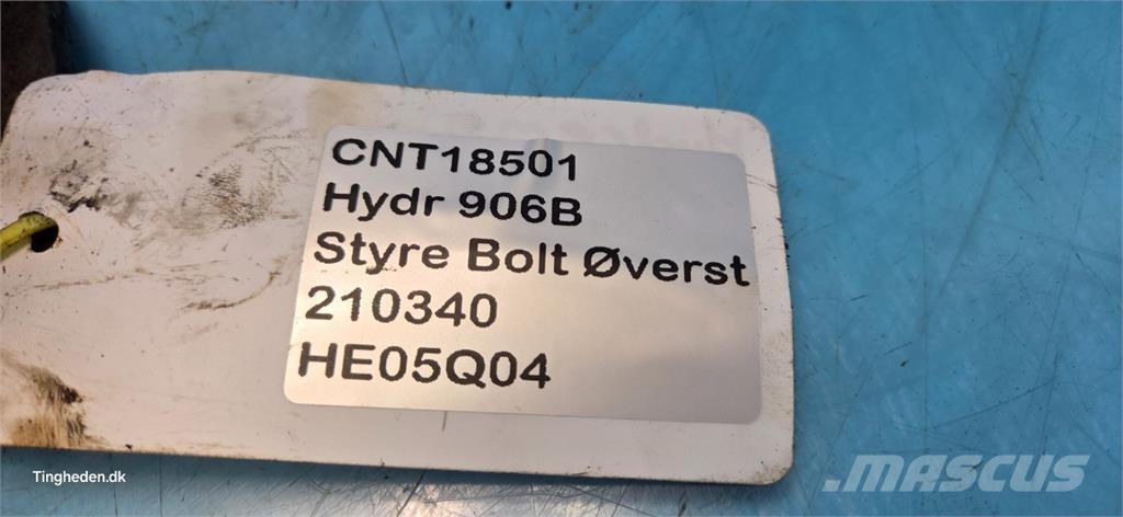 Hydrema 906B Aksler