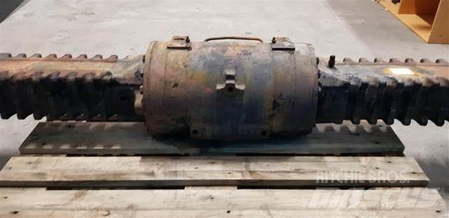 Hydrema 906D Aksler
