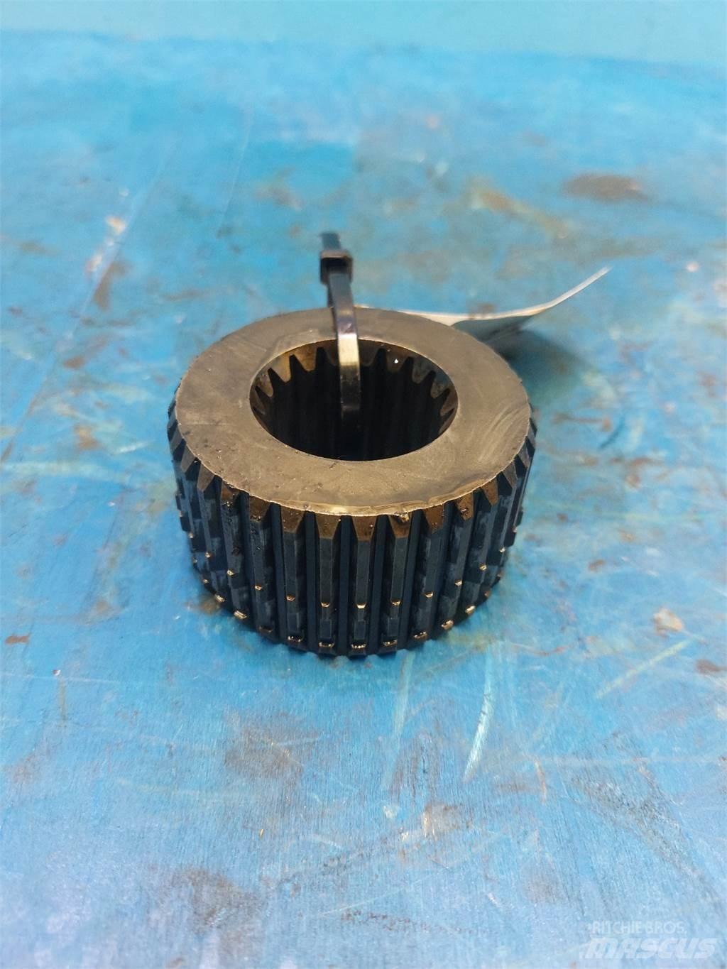 Hydrema 906D Gear