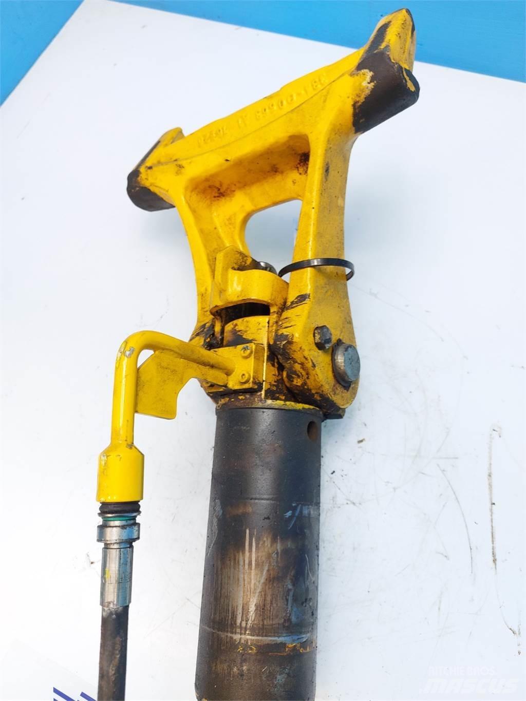 JCB 4CX Booms og dippers