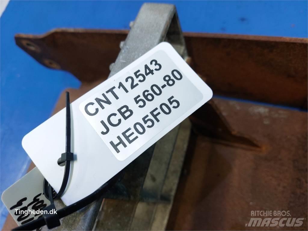 JCB 560-80 Kabiner og interiør