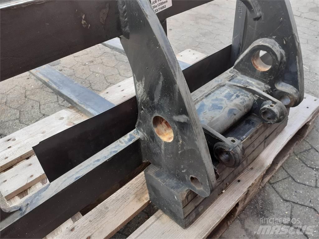 JCB Pallegafler Klemmer