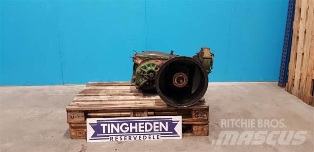 John Deere 1065 Gear