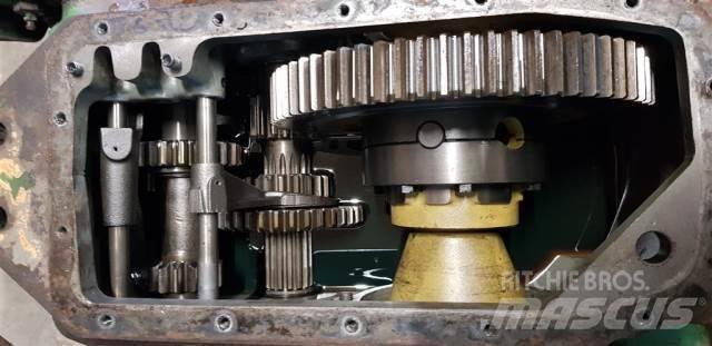 John Deere 1065 Gear