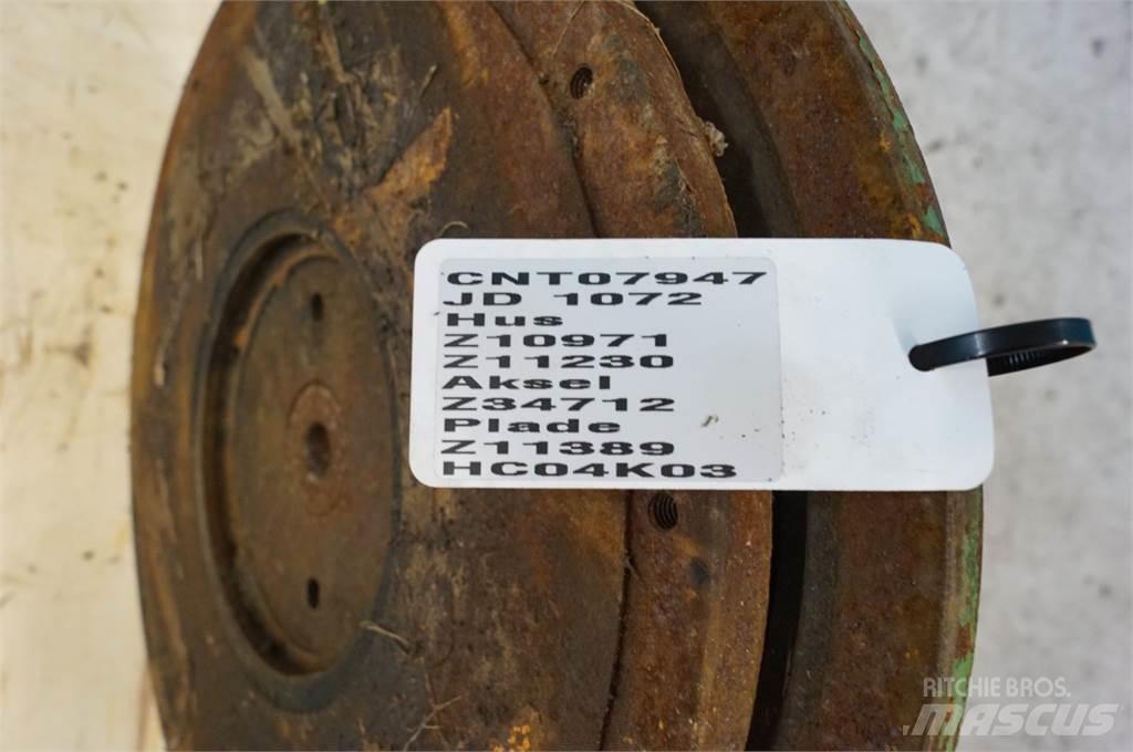 John Deere 1072 Gear