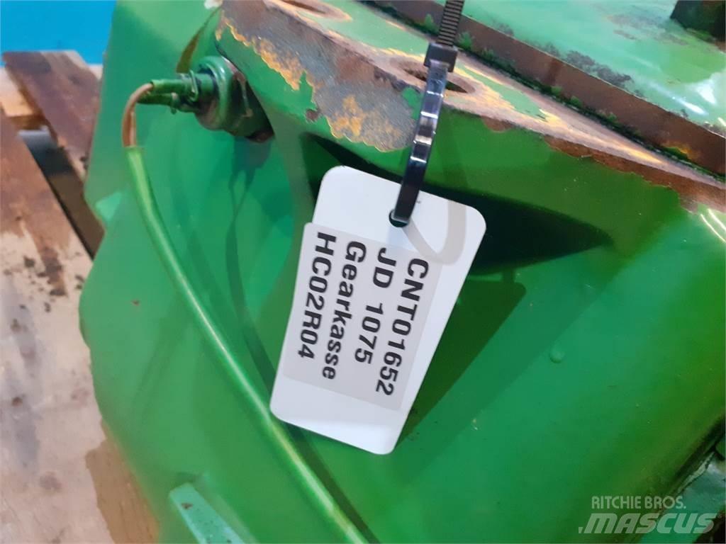 John Deere 1075 Gear