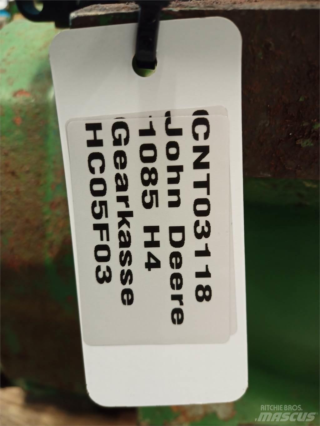 John Deere 1085 Gear
