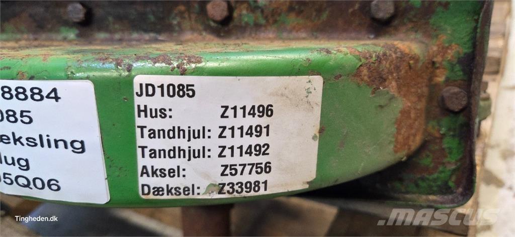 John Deere 1085 Gear