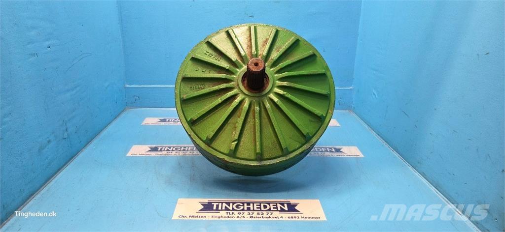 John Deere 1170 Gear