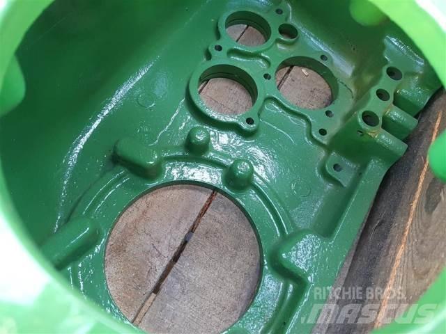 John Deere 1177 Gear
