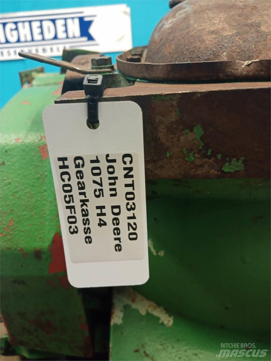 John Deere 1177 Gear