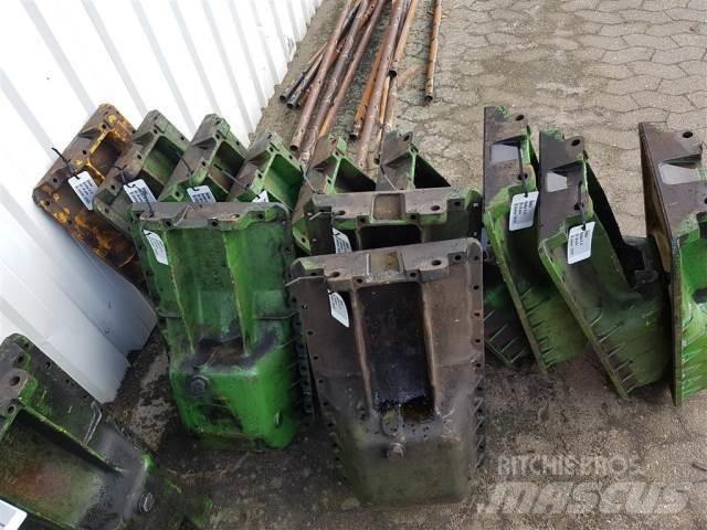John Deere 2030 Motorer