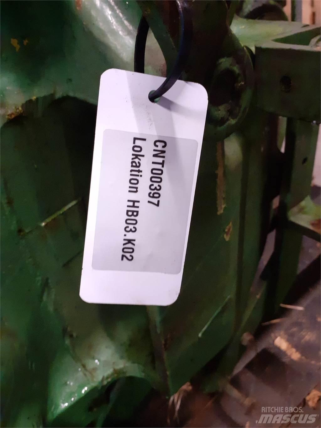 John Deere 2040 Gear