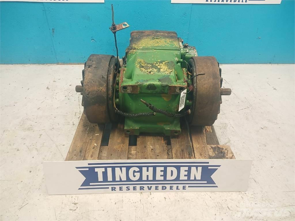 John Deere 2066 Gear