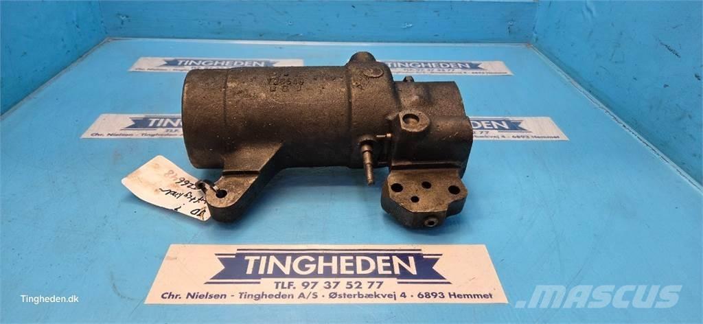 John Deere 2120 Hydraulik