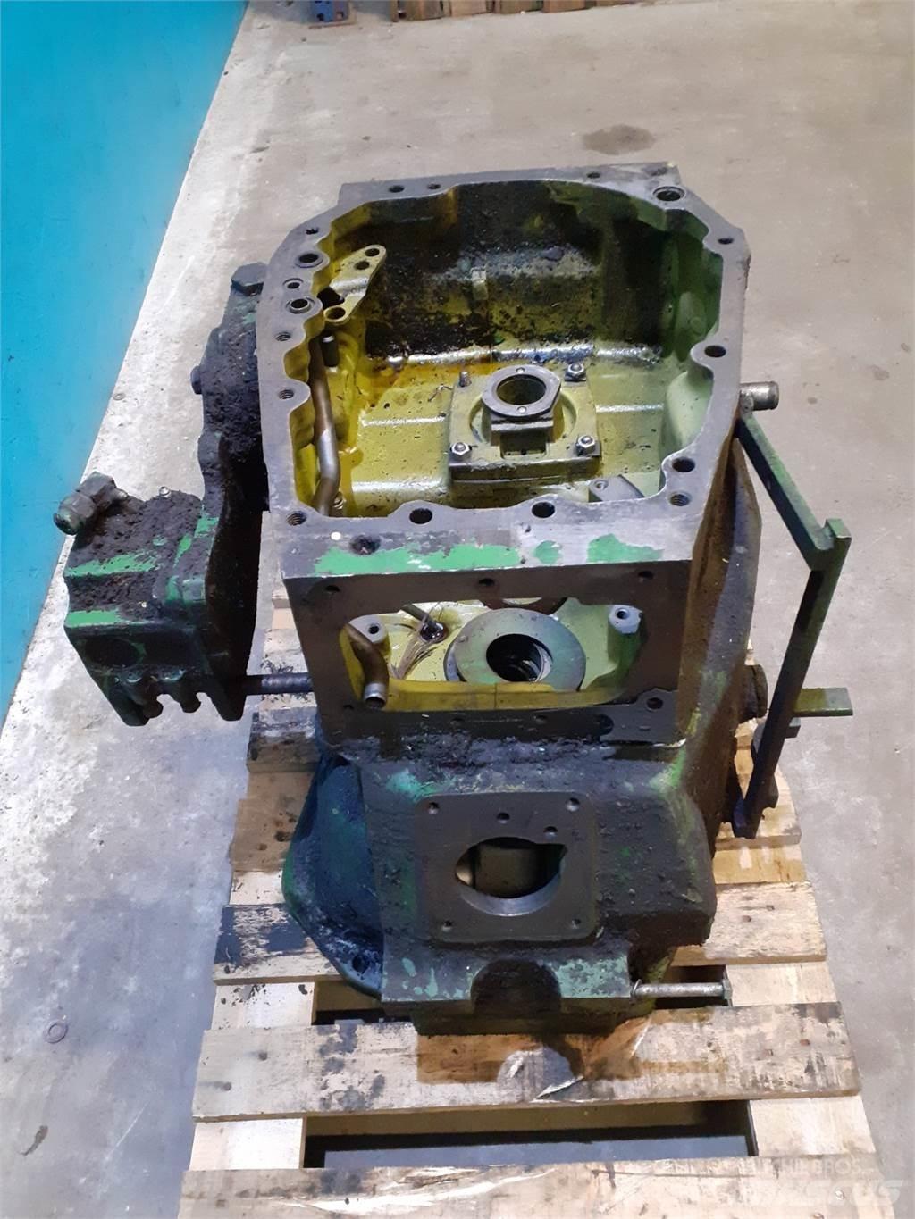 John Deere 2240 Gear