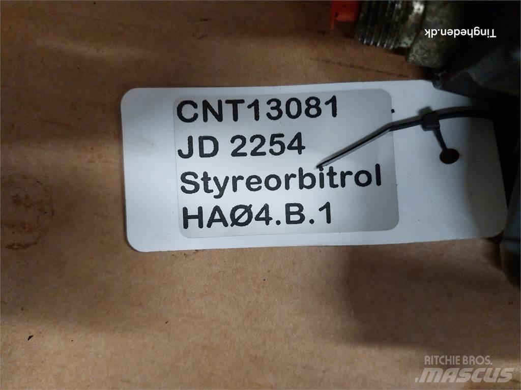 John Deere 2254 Hydraulik