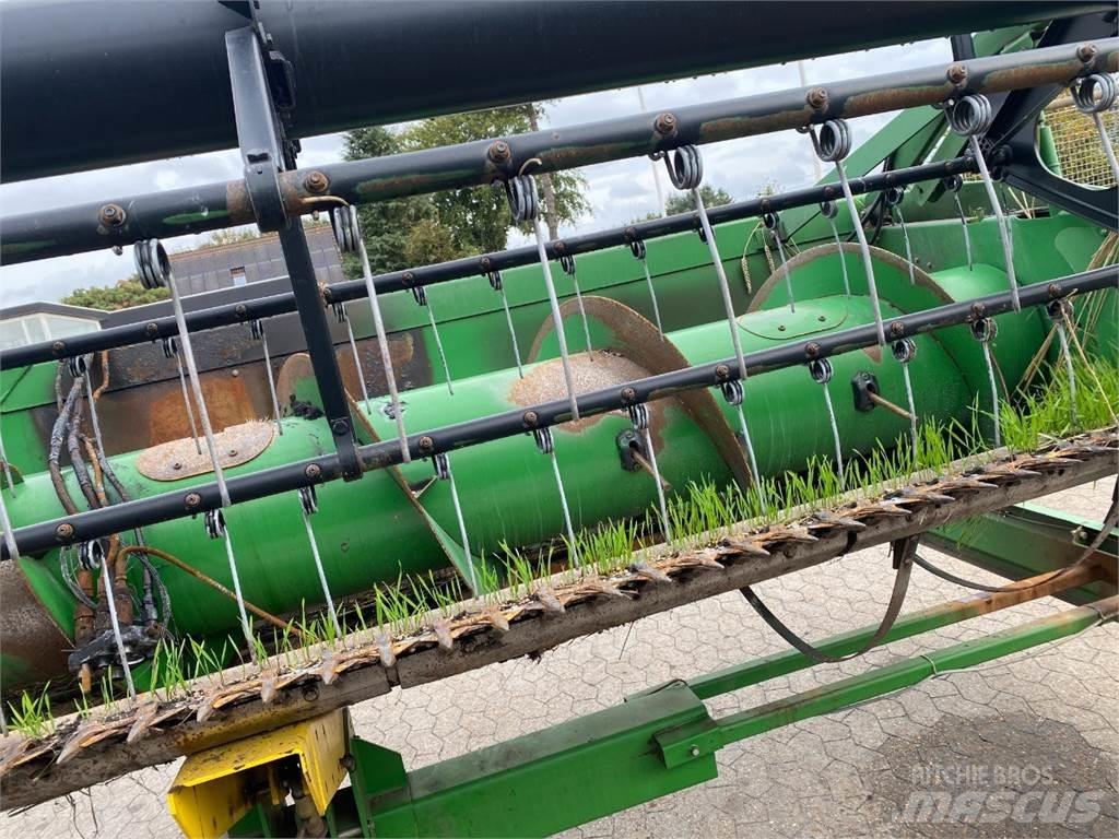 John Deere 25 Tilbehør til mejetærskere
