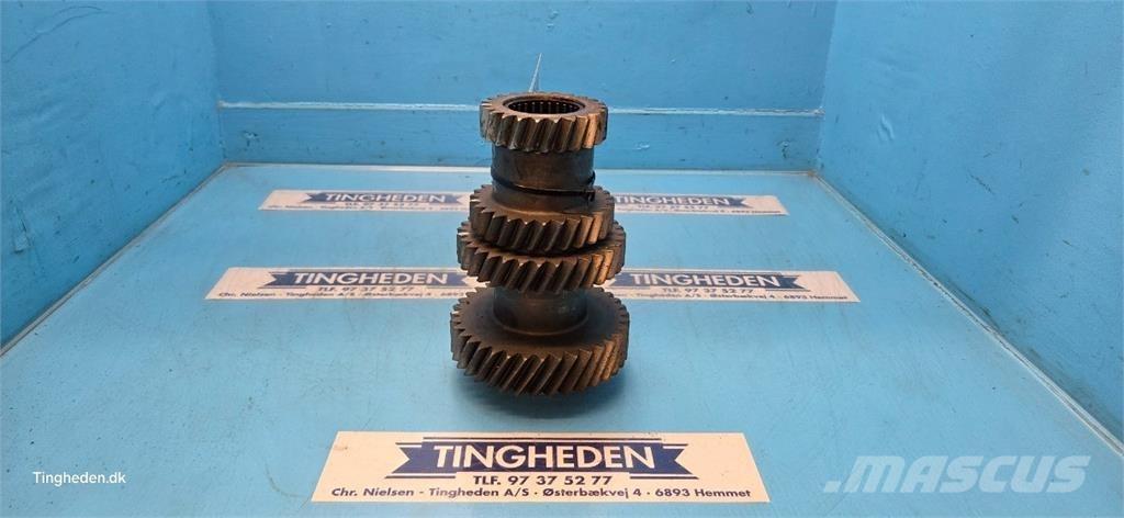 John Deere 2850 Gear