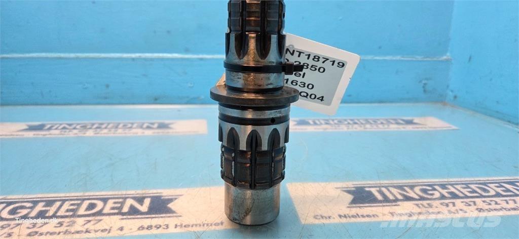 John Deere 2850 Gear