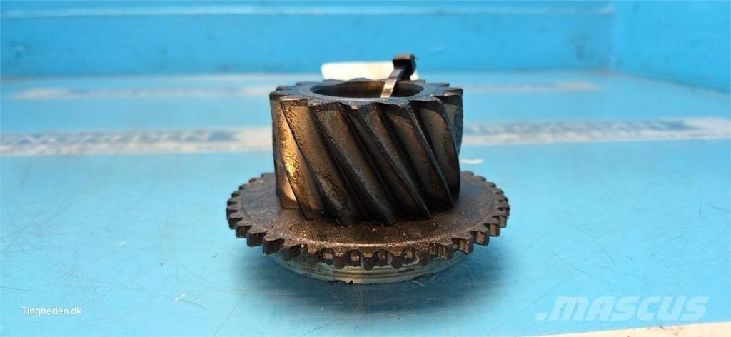John Deere 2850 Gear