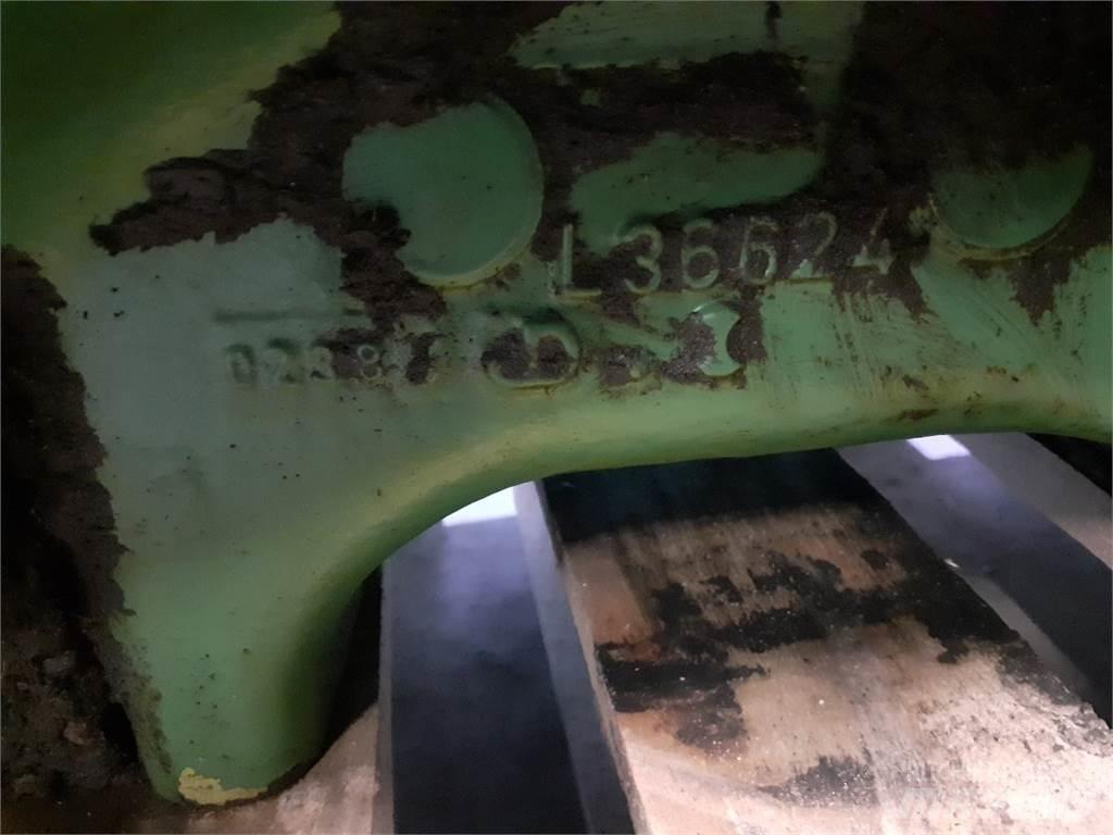 John Deere 3040 Gear