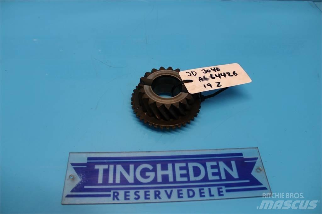 John Deere 3040 Gear