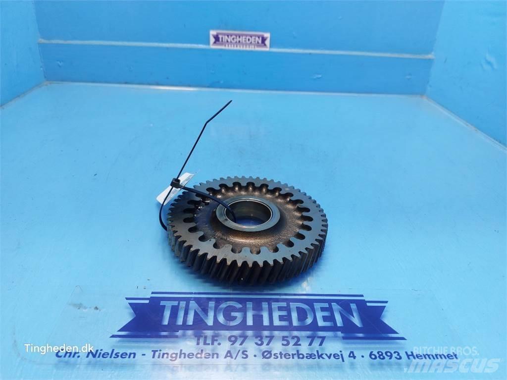 John Deere 3040 Gear