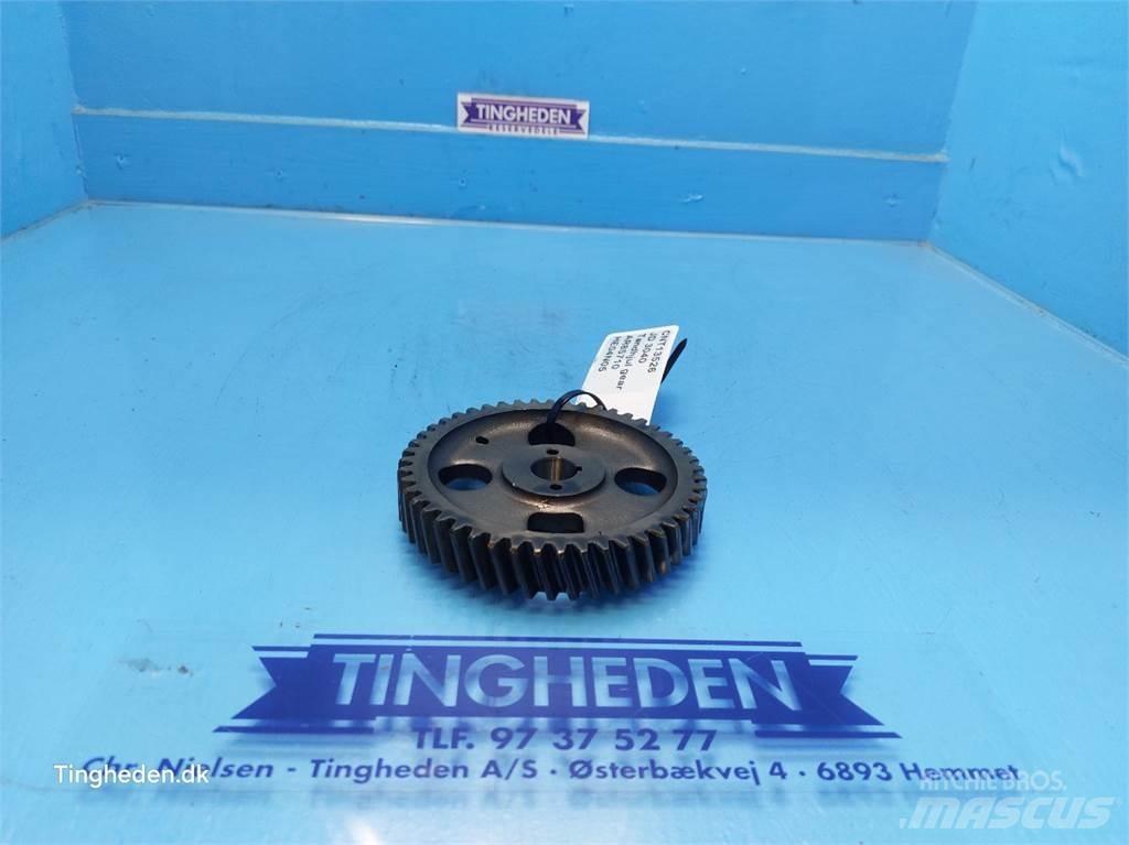 John Deere 3040 Gear
