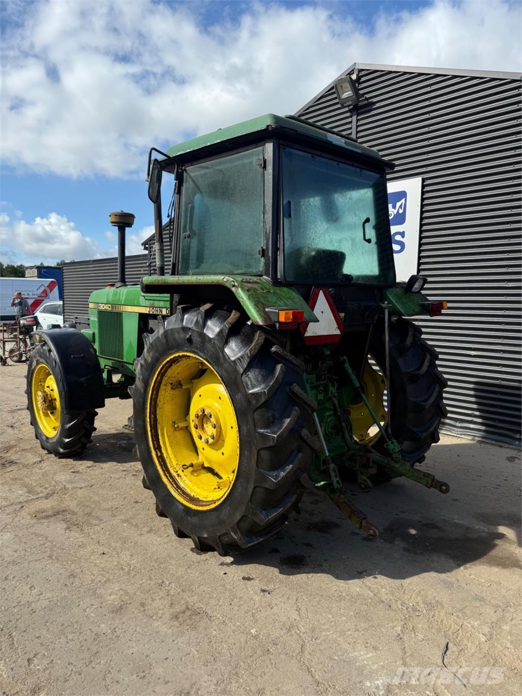 John Deere 3040 Traktorer
