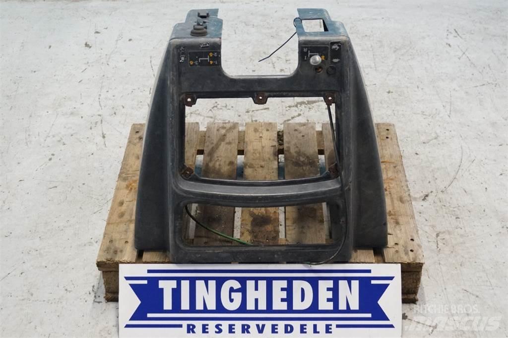 John Deere 3140 Kabiner og interiør