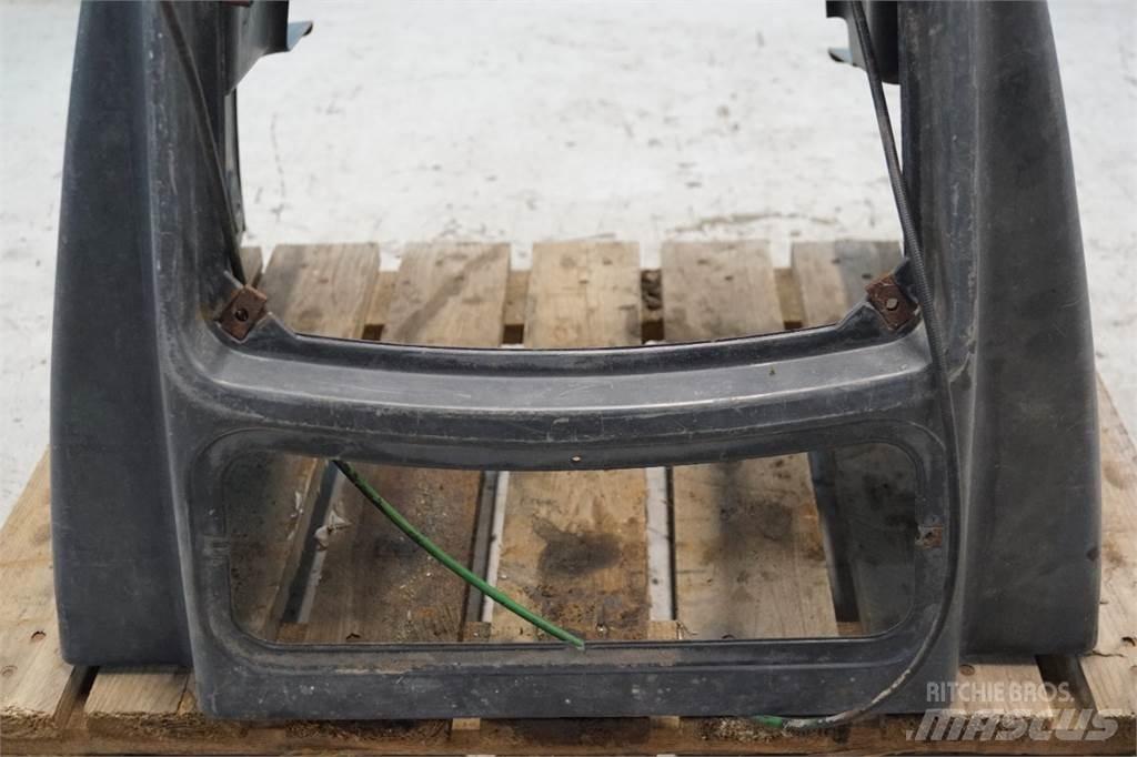 John Deere 3140 Kabiner og interiør