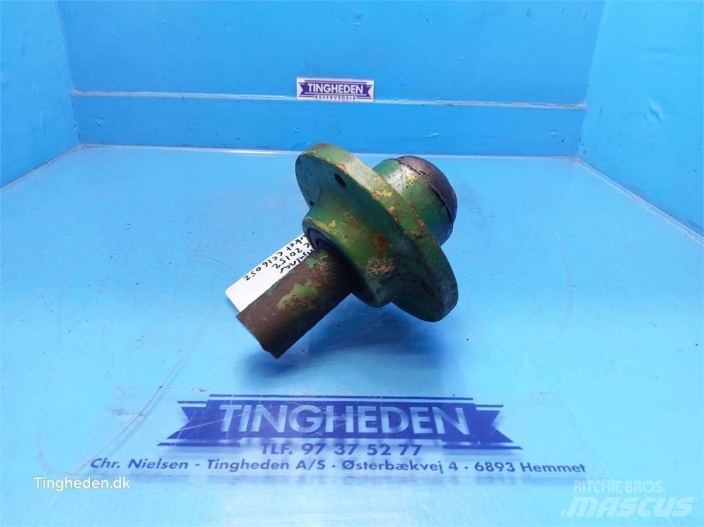 John Deere 332 Aksler