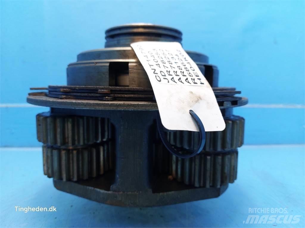 John Deere 4040 Gear