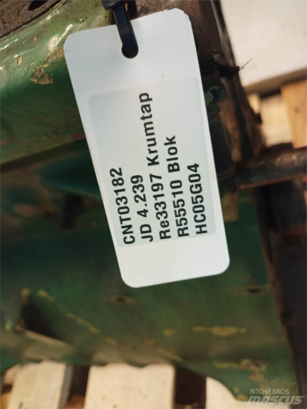 John Deere 4239 Motorer