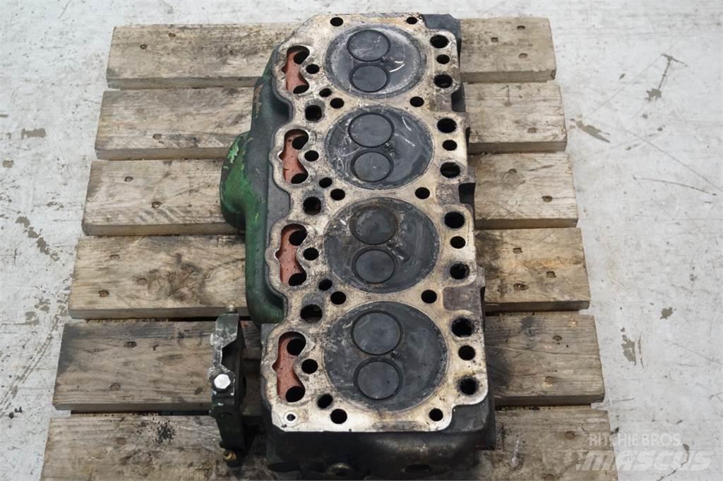 John Deere 4239 Motorer