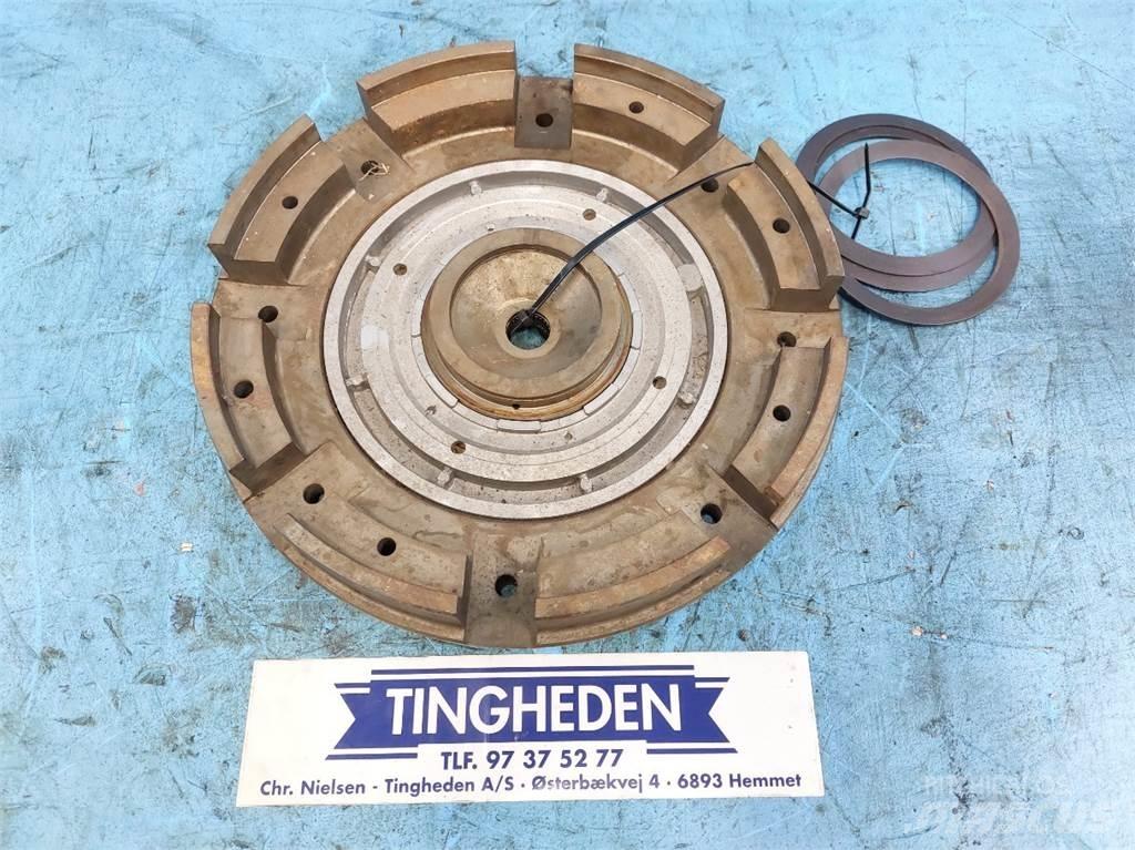 John Deere 4450 Gear
