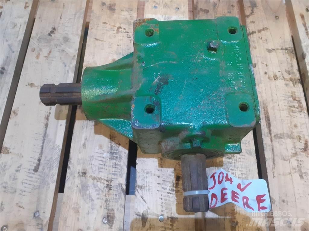 John Deere 550 Gear