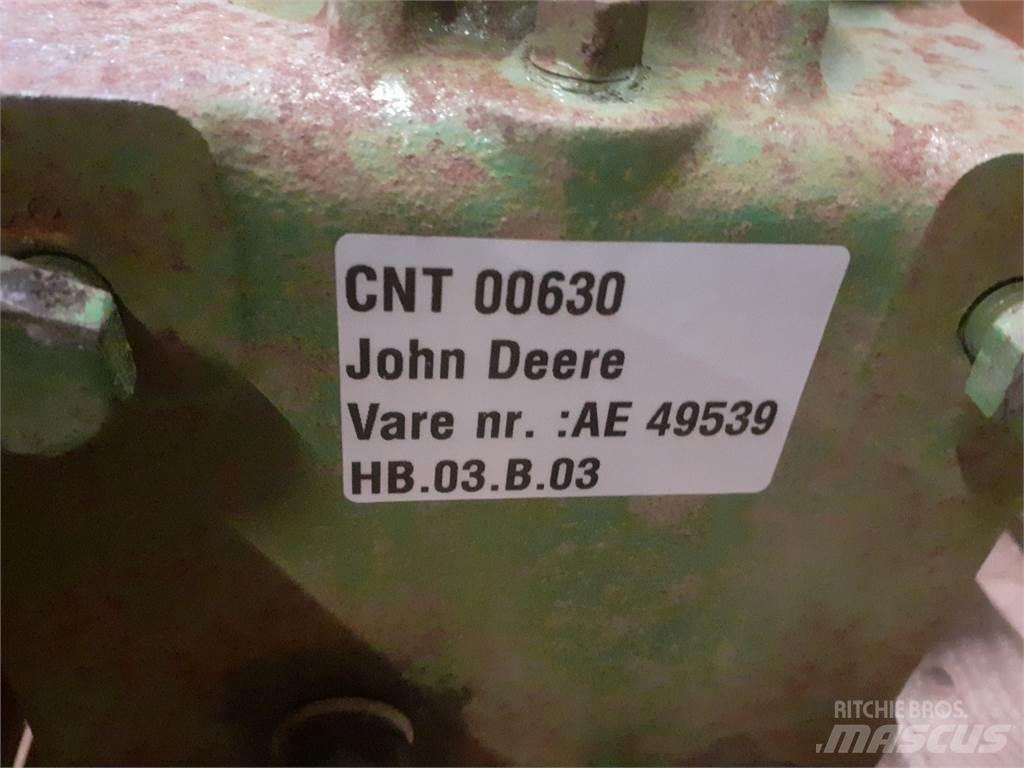 John Deere 550 Gear