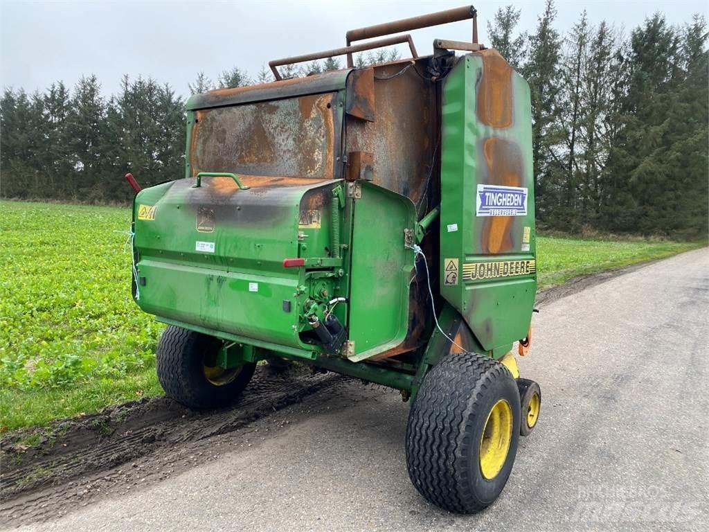 John Deere 580 Rundballe-pressere