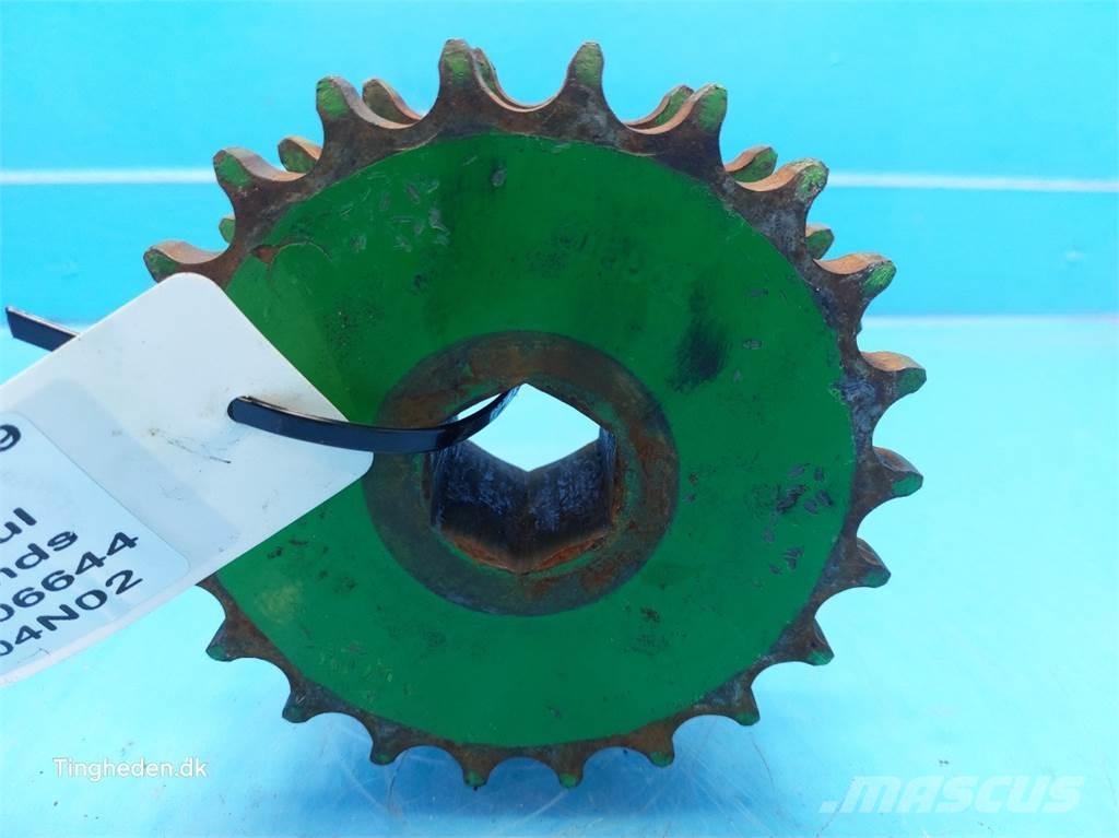 John Deere 590 Gear