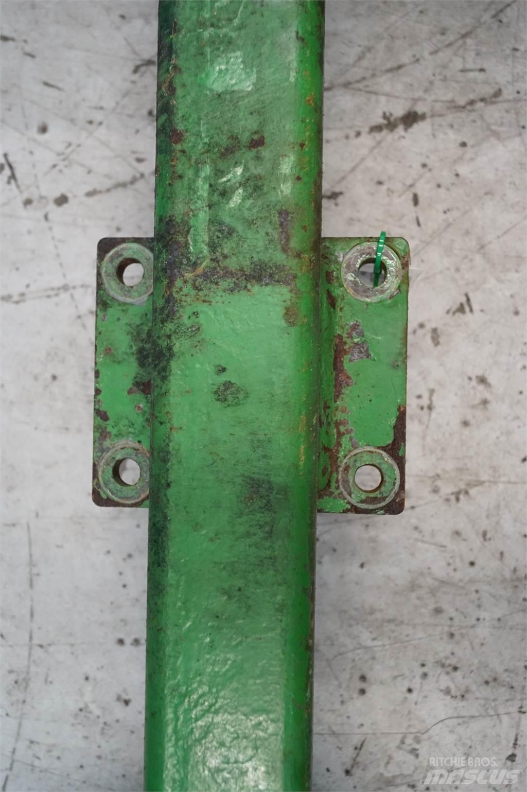 John Deere 592 Aksler