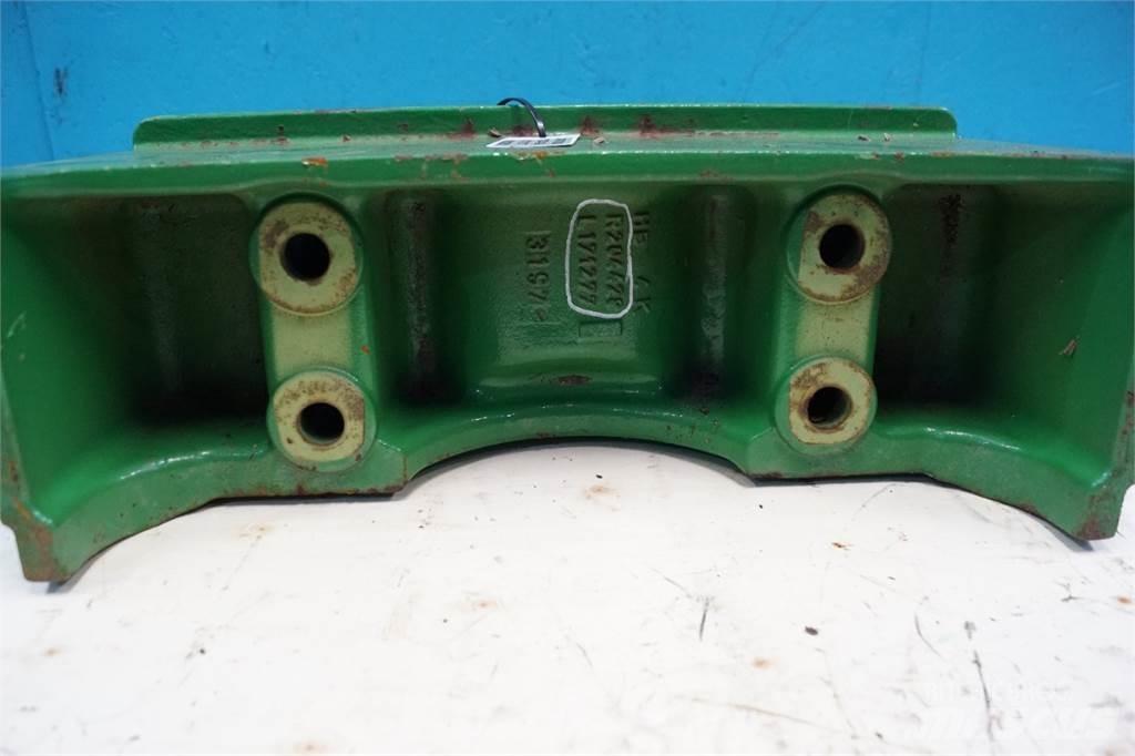 John Deere 6105M Frontvægte